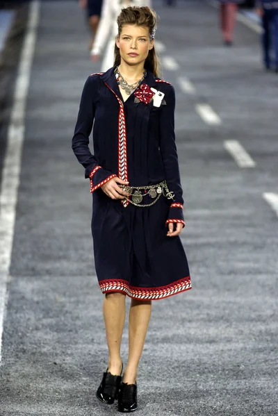 Look 49